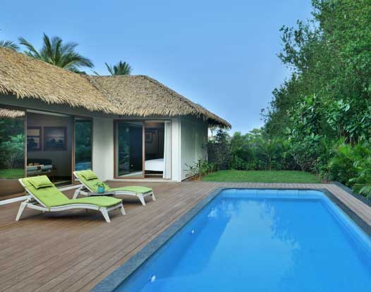 Private plunge pool and patio at Bougainville Resorts